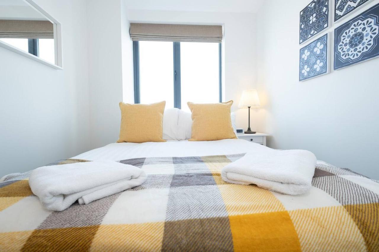 Air Host And Stay - Liverpool The Atrium Sleeps 6 Great Value Bagian luar foto