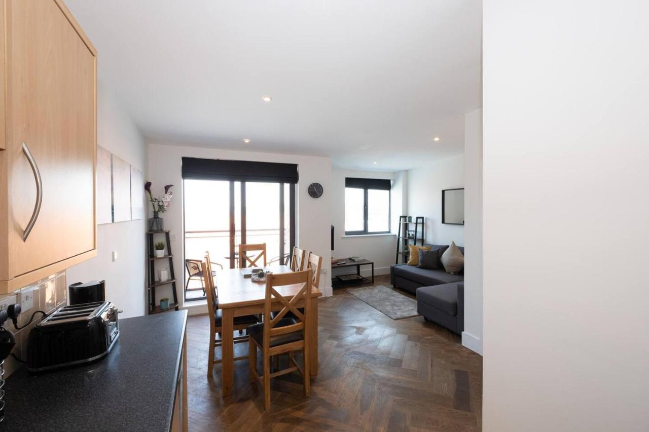 Air Host And Stay - Liverpool The Atrium Sleeps 6 Great Value Bagian luar foto