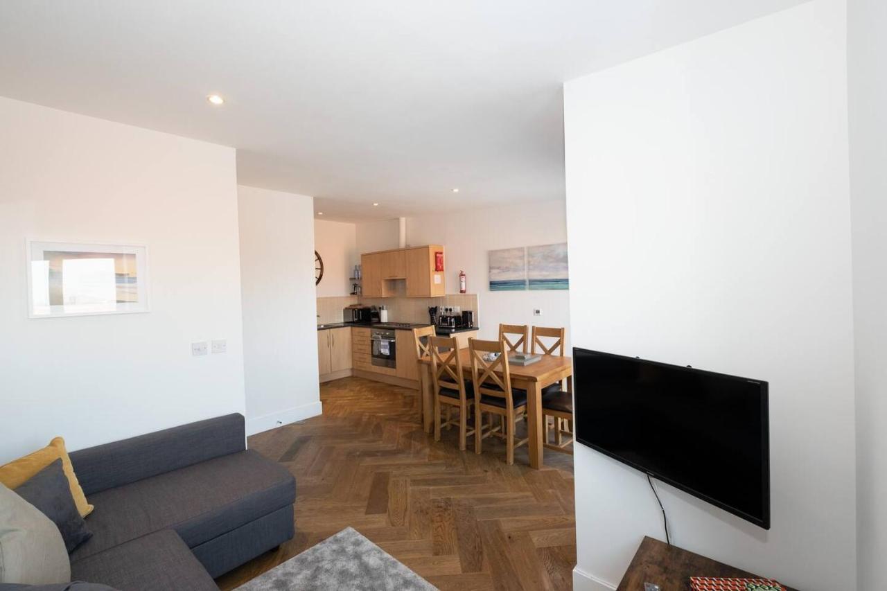 Air Host And Stay - Liverpool The Atrium Sleeps 6 Great Value Bagian luar foto