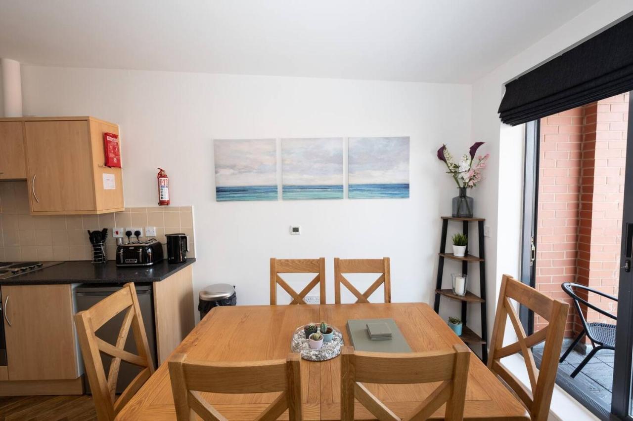 Air Host And Stay - Liverpool The Atrium Sleeps 6 Great Value Bagian luar foto
